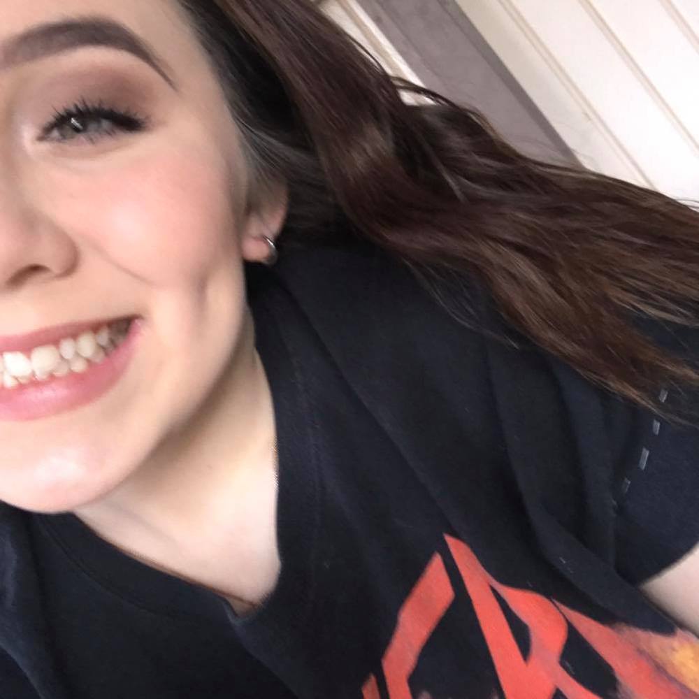 Meet your Posher, Jasmine